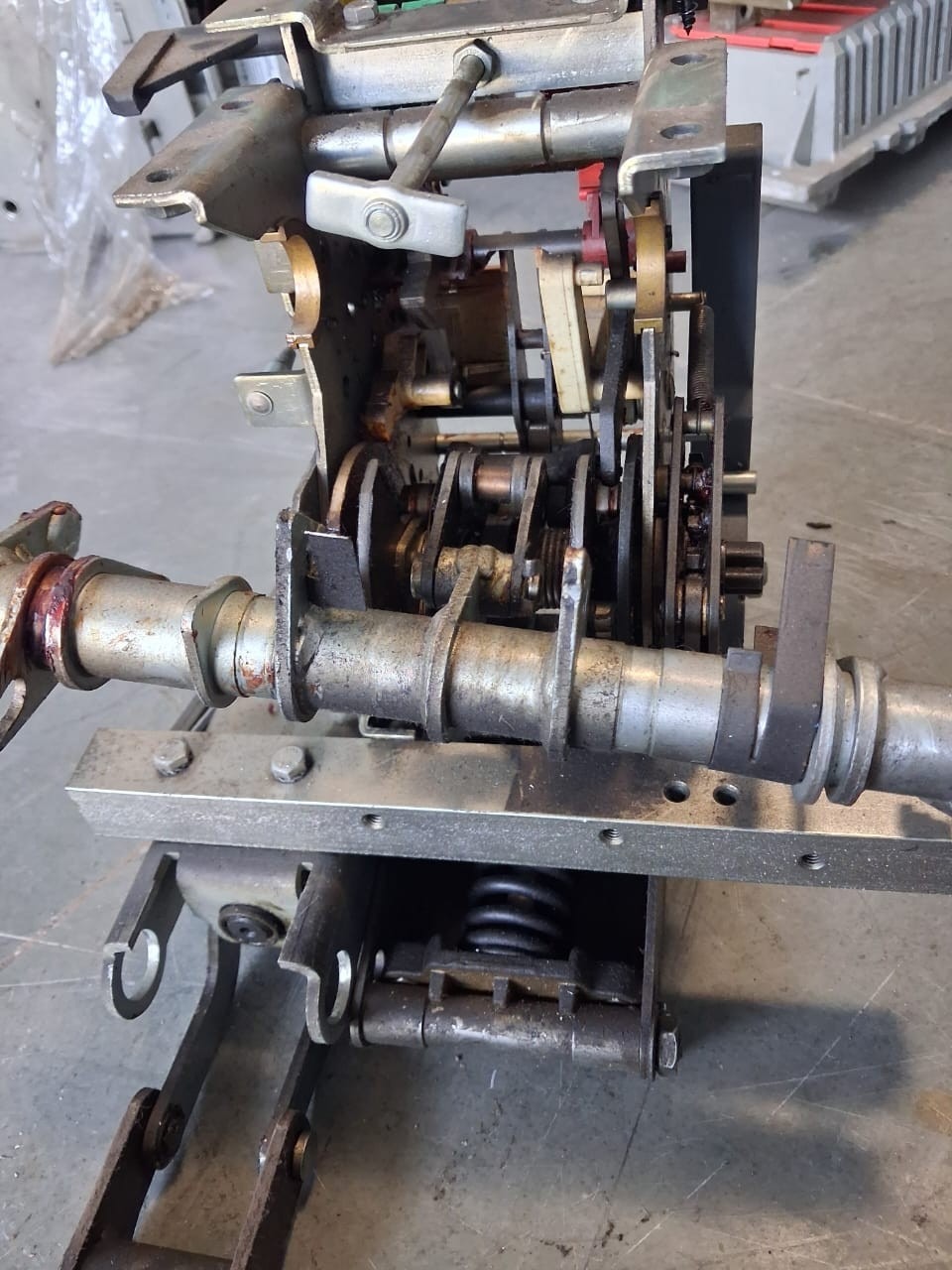 Abb Mechanism