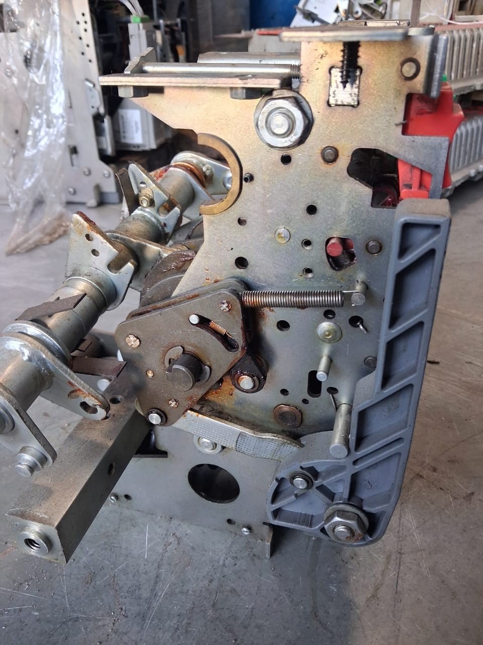 Abb Mechanism