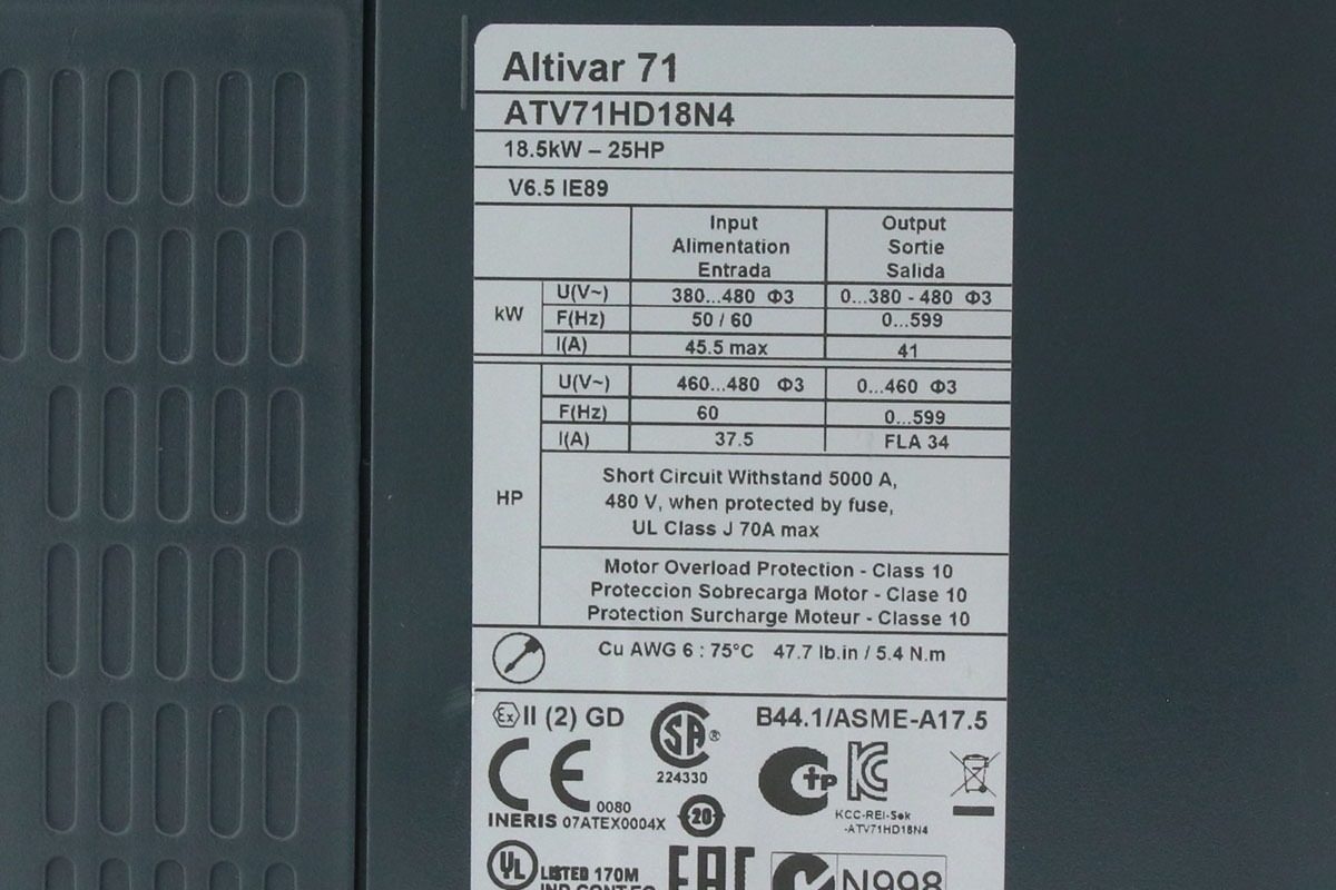 Schneider Electric Altivar 71 ATV71HD18N4 High-Performance Variable Frequency Drive for Industrial Automation and Motor Control