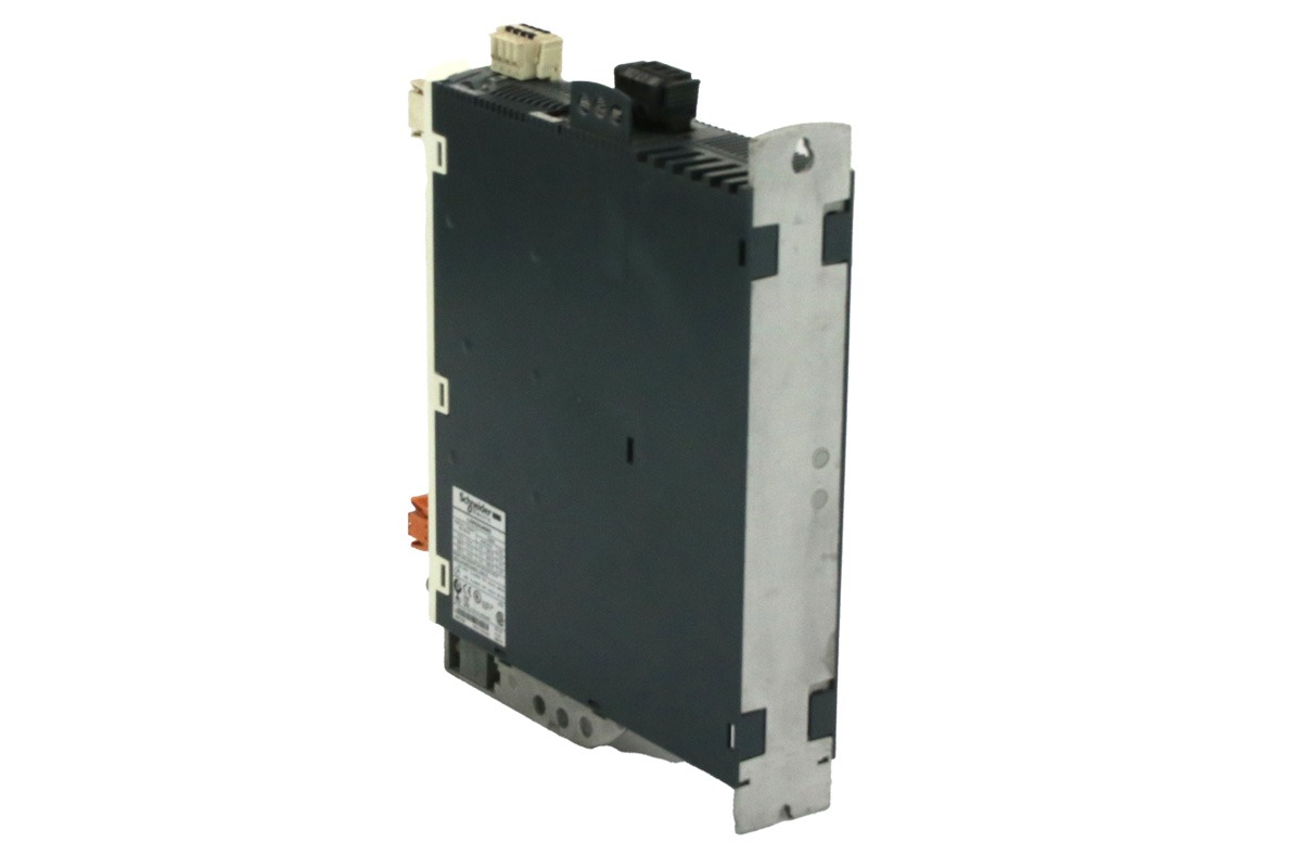 Schneider Electric LXM32AU90M2 | Lexium 32 Servo Drive Single Phase 115/230VAC 0.3–0.5kW Motion Control Unit