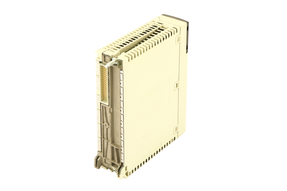 Schneider Electric TSXDEY64D2K Discrete Input Module | Modicon Premium 64 Inputs