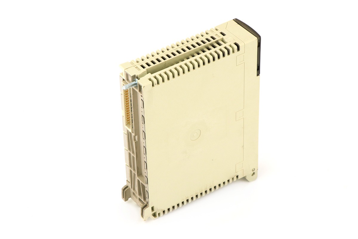 Schneider Electric TSXAEY414 Analog Input Module | Modicon Premium 8 Inputs